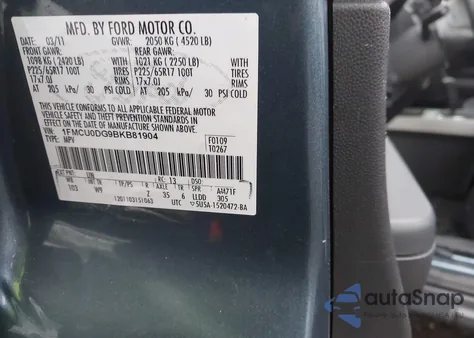 2011 Ford Escape Xlt из США, поврежденный, VIN 1FMCU0DG9BKB81904